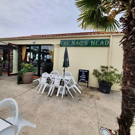 Kamp alanı Charmante Maison No 5 *